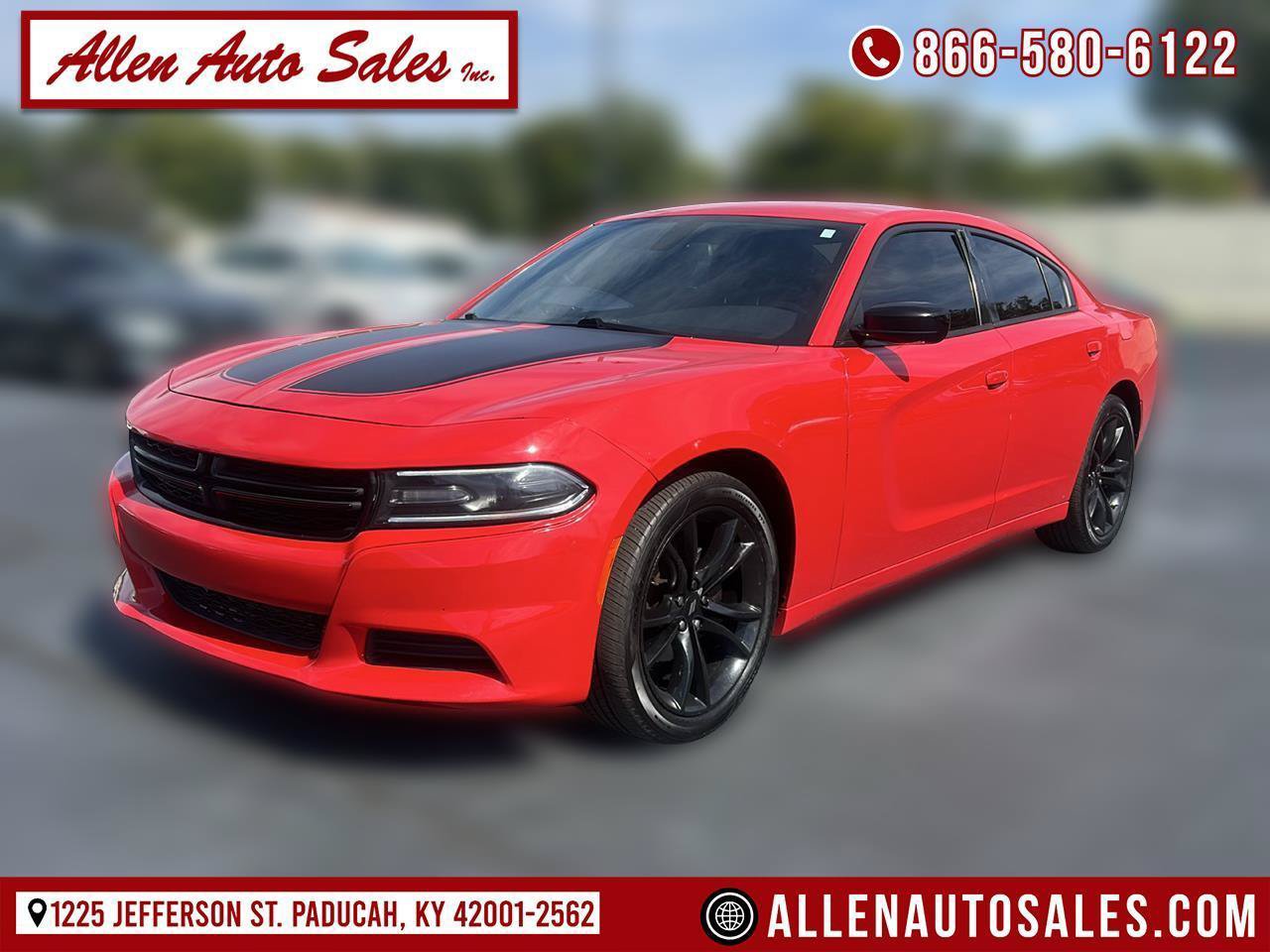 Used 2018 Dodge Charger SXT w/ Blacktop Package RWD image 1
