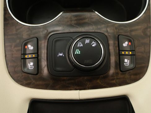 Used 2023 GMC Acadia Denali AWD/4WD image 9