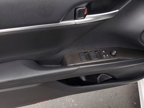 Used 2024 Toyota Camry SE FWD image 20