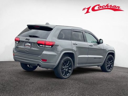 Used 2020 Jeep Grand Cherokee Altitude AWD/4WD image 25