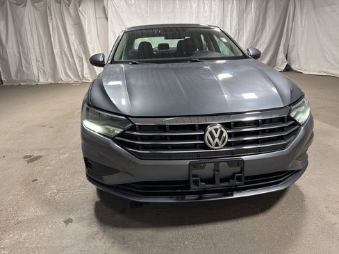 Used 2021 Volkswagen Jetta S image 2