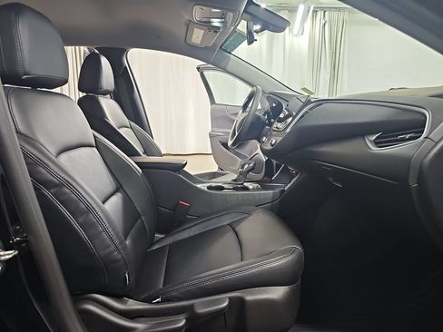 Used 2022 Chevrolet Malibu LT FWD image 13