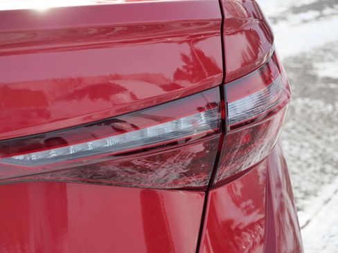 Used 2025 Volkswagen Jetta Sport image 17