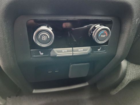 New 2026 Buick Enclave Avenir w/ Super Cruise Package image 11