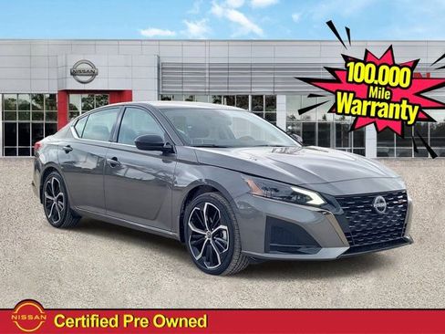 Certified 2025 Nissan Altima 2.5 SR w/ SR Premium Package image 1