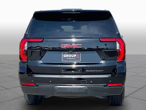 Used 2025 GMC Yukon Elevation w/ LPO, Elevation Black Package image 5