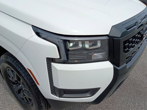 Used 2026 Nissan Frontier SV w/ Tow Package RWD image 24