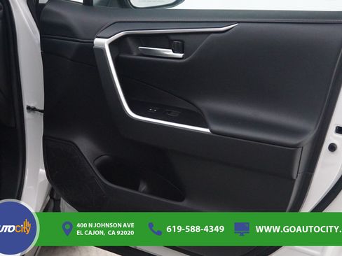 Used 2021 Toyota RAV4 Limited FWD image 16