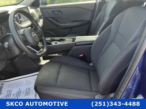 Used 2023 Nissan Rogue S FWD image 21