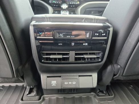 Certified 2026 Acura MDX FWD w/ Technology Package image 6
