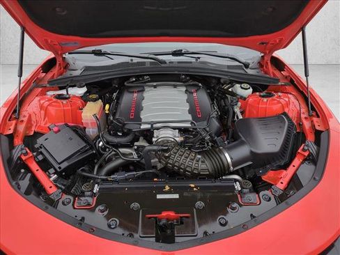 Used 2019 Chevrolet Camaro SS image 28
