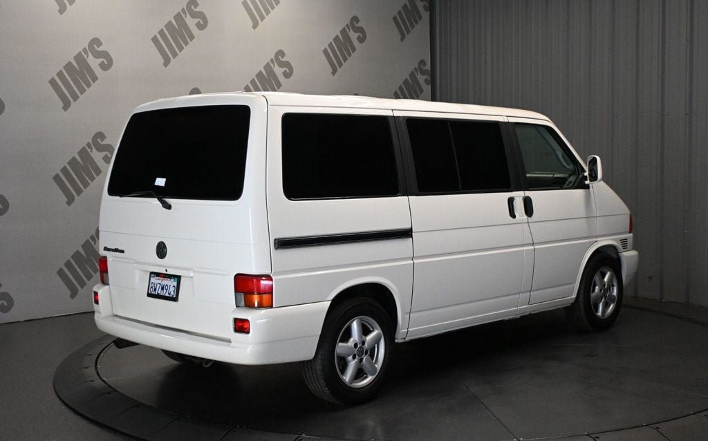 Used 2002 Volkswagen Eurovan MV FWD image 5
