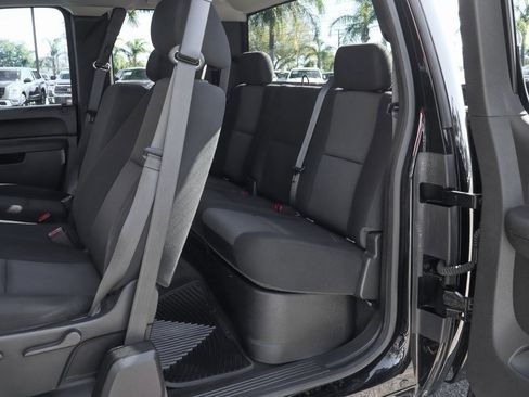 Used 2013 Chevrolet Silverado 1500 LT image 19