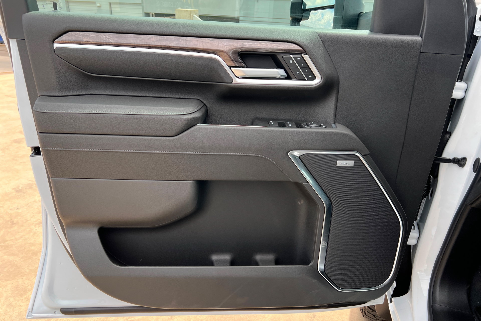 New 2026 Chevrolet Silverado 2500 LTZ w/ LTZ Plus Package AWD/4WD image 15