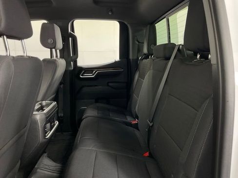 Used 2023 Chevrolet Silverado 1500 RST w/ Redline Edition AWD/4WD image 36