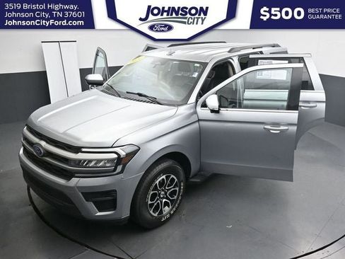 Certified 2024 Ford Expedition XLT AWD/4WD image 40
