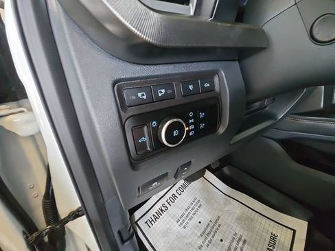 Certified 2024 Ford F350 Platinum w/ Tremor Off-Road Package AWD/4WD image 26