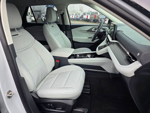 New 2026 Ford Explorer Platinum w/ LUX Leather Package AWD/4WD image 27