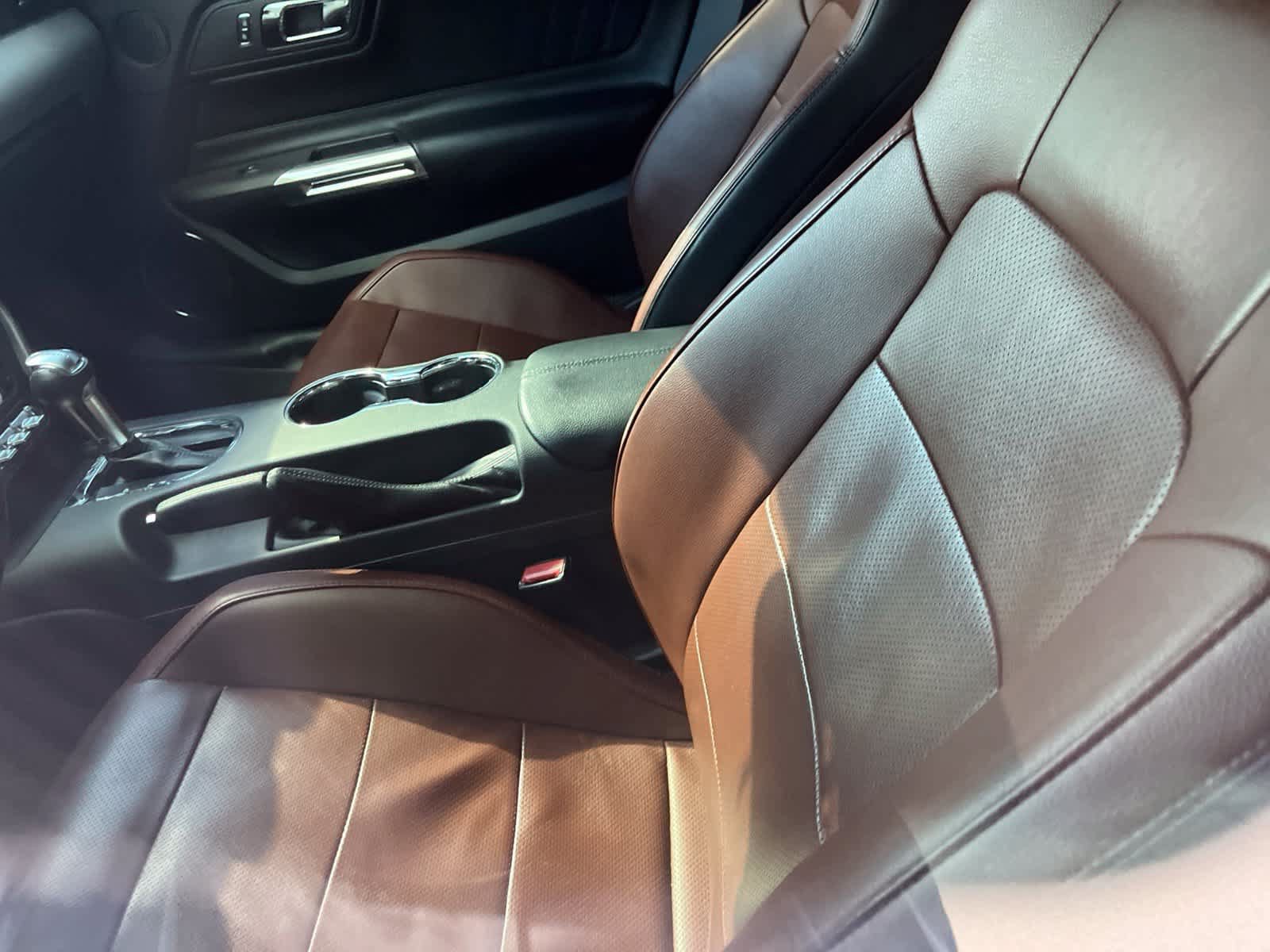 Used 2015 Ford Mustang Premium RWD image 26
