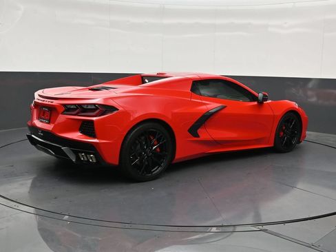Used 2025 Chevrolet Corvette Stingray Convertible w/ 1LT RWD image 5