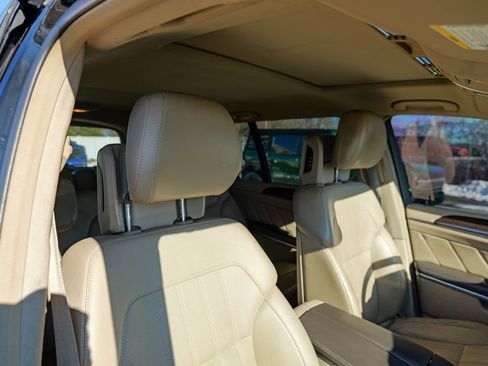 Used 2013 Mercedes-Benz GL 450 4MATIC image 50