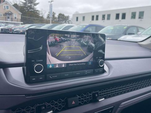 Certified 2025 Honda Accord SE image 29