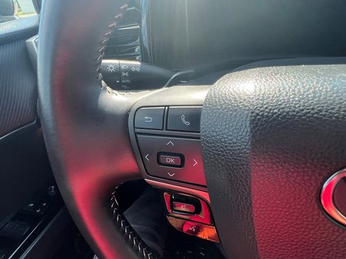 Used 2025 Toyota Camry SE FWD image 21