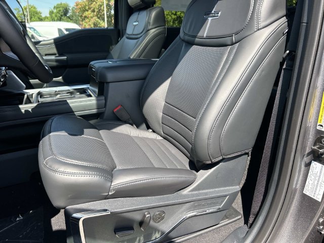 New 2026 Ford F250 Platinum AWD/4WD image 24