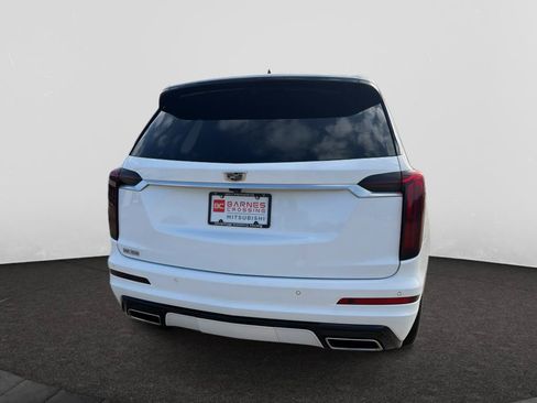 Used 2020 Cadillac XT6 Premium Luxury FWD image 5
