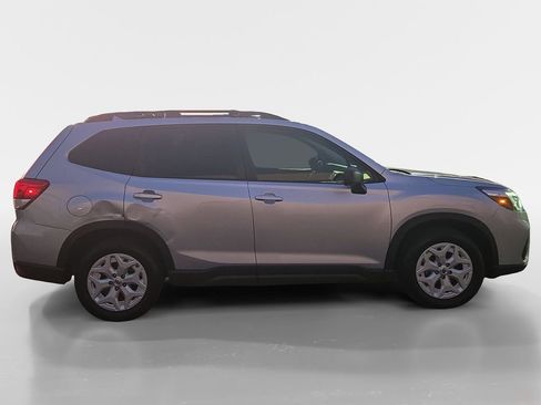 Used 2021 Subaru Forester image 6