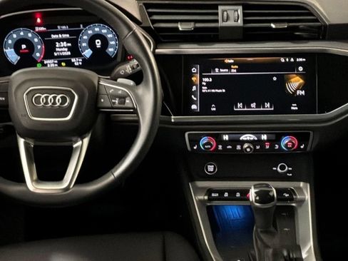 Used 2023 Audi Q3 2.0T Premium Plus w/ Premium Plus Package AWD/4WD image 17