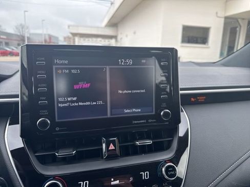 Used 2019 Toyota Corolla XSE image 49