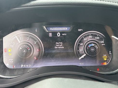 New 2026 RAM 2500 Laramie AWD/4WD image 23