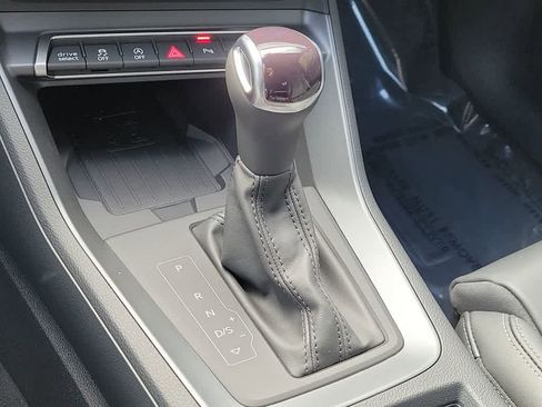 New 2025 Audi Q3 2.0T Premium image 25