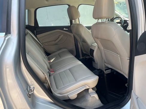 Used 2016 Ford C-MAX Energi SEL w/ Equipment Group 301A image 28