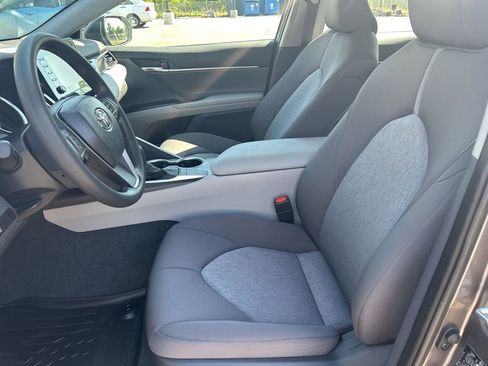 Used 2024 Toyota Camry LE FWD image 11