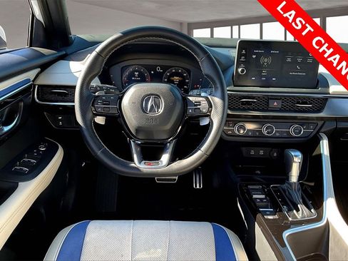Certified 2025 Acura ADX A-Spec image 5