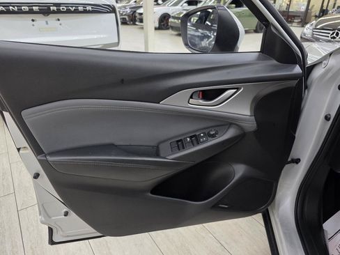 Used 2019 MAZDA CX-3 Touring w/ Preferred Equipment Package FWD image 38