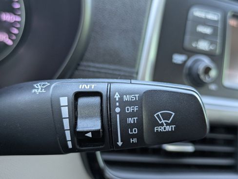 Used 2017 Kia Optima LX w/ Driver Convenience Package image 31