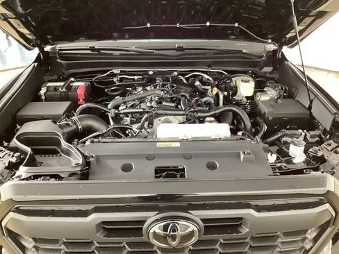 Used 2026 Toyota Tacoma TRD Sport AWD/4WD image 38