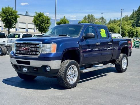 Used 2012 GMC Sierra 2500 SLE w/ SLE Preferred Package AWD/4WD image 1