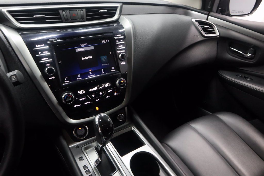Certified 2024 Nissan Murano SV w/ SV Midnight Edition Package AWD/4WD image 31