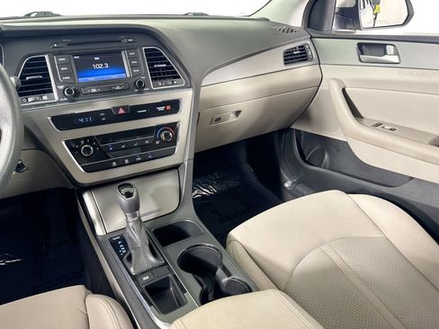 Used 2015 Hyundai Sonata SE w/ Option Group 09 image 22