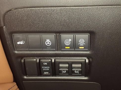 Used 2021 INFINITI QX80 Sensory w/ Cargo Package RWD image 11