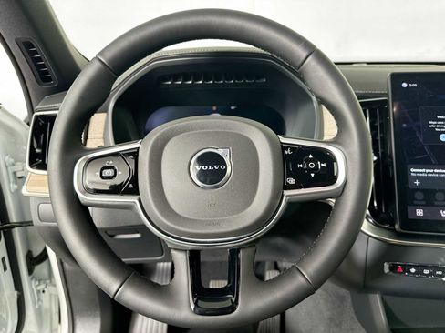 New 2026 Volvo XC90 T8 Plus image 11