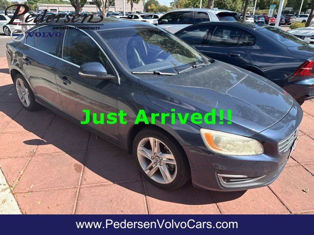 Used 2015 Volvo S60 T5 Premier FWD image 1
