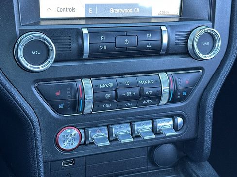 Used 2019 Ford Mustang GT Premium RWD image 17