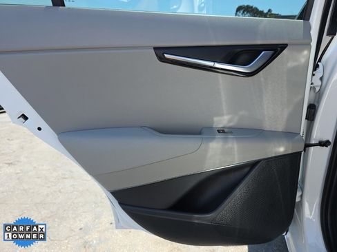 Used 2023 Kia Niro Wave image 47