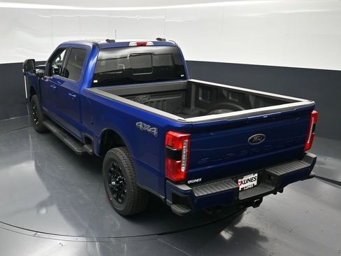 New 2026 Ford F250 Lariat w/ Black Appearance Package AWD/4WD image 55