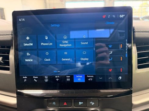 Used 2023 Ford Expedition XLT image 42